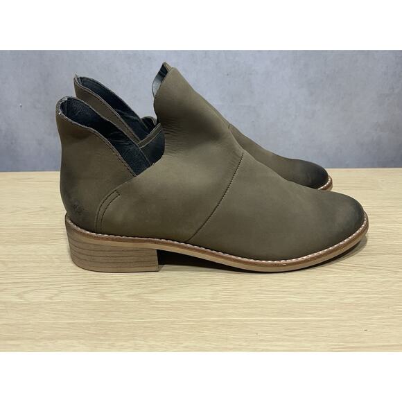 Crevo Womens Britain Bohemian Fashion Ankle Boot Mint Gray Size 6M NWOT $85 - Picture 5 of 12